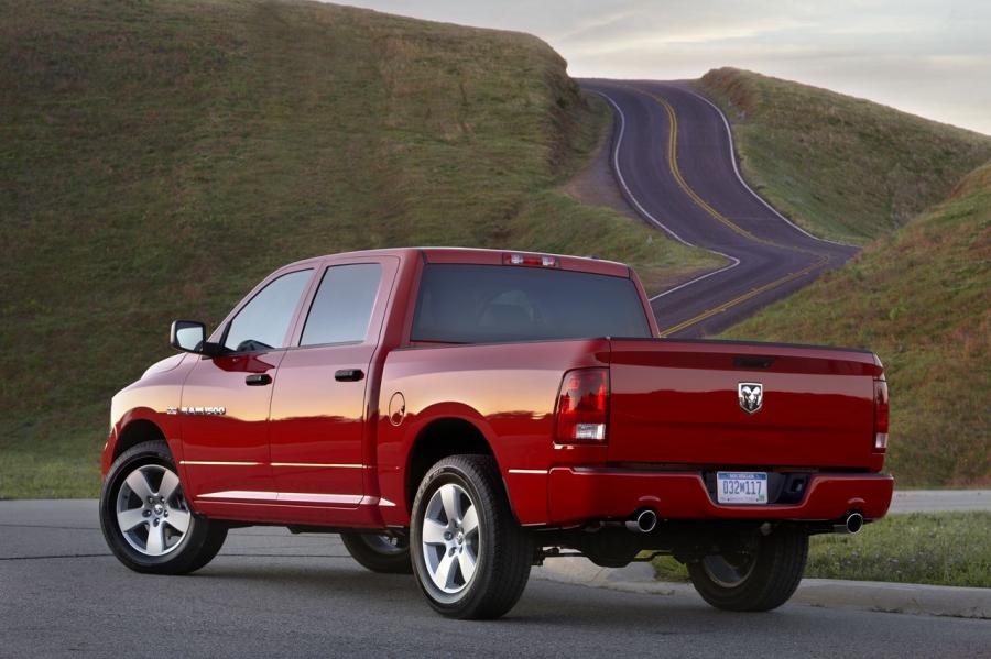  Dodge Ram 1500 Express 2012 года  (фото 5 из 7)
